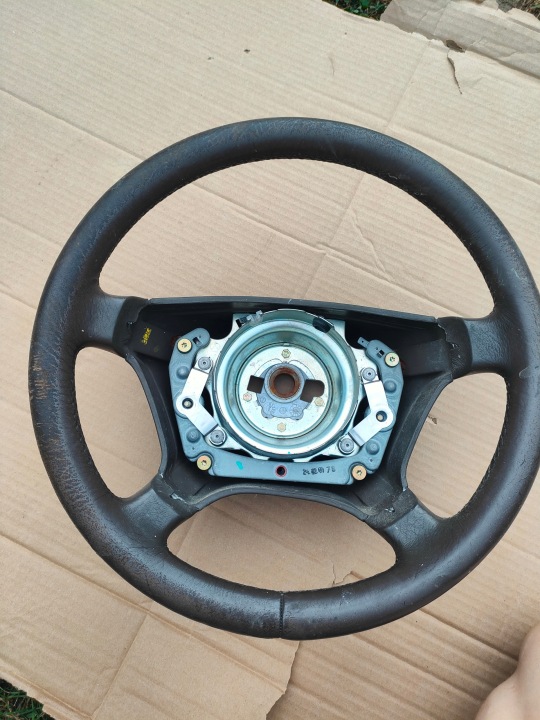 MERCEDES W210 lenkrad brazowa Leder