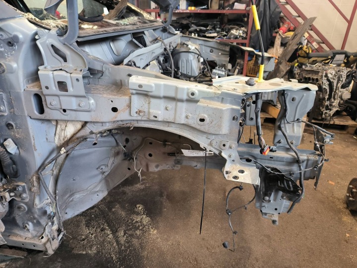 Longeron Droit Avant Gris DACIA JOGGER LIFT