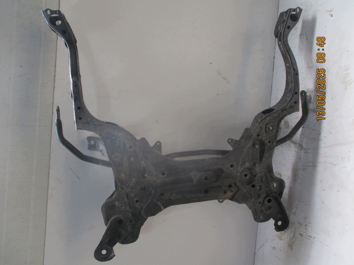 Vorderachsträger Fahrschemel Achsträger Toyota YARIS CROSS 23R