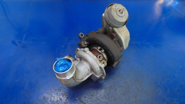 Turbolader 2.2D4D AVENSIS T25 COROLA VERSO