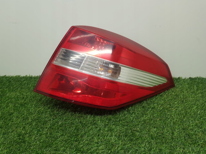 light right rear RENAULT LAGUNA 3 265500002R