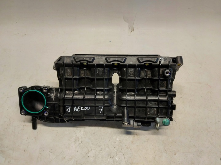 Cherry Jaecoo 7 PHEV 2025r 1.5 T-GDI intake manifold 110600009AA