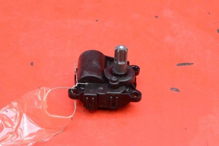 mini motor of the heating D332-LFDBA01 KIA SPORTAGE 5 V 1.6 T-GDI 150 KM 21-25