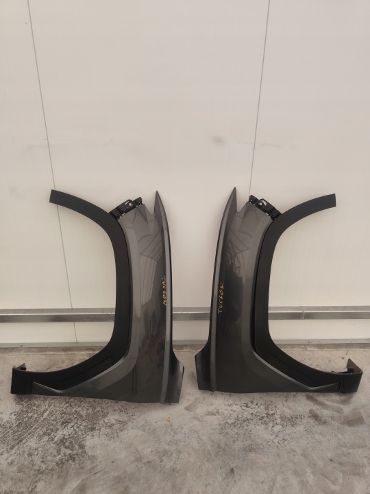 HYUNDAI TUCSON IV Kotflügel vorne rechts DEMONTAZ