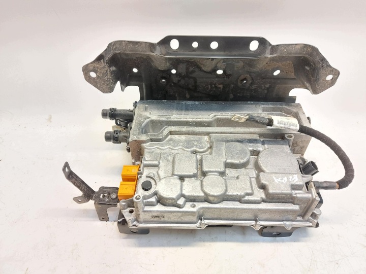 Skoda Elroq 5LJ iV85 , SUV 5D Falownik napona stražnji dio 1EA915685S