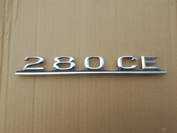 EMBLEMAT bonnet MERCEDES W123 280CE 1238171215