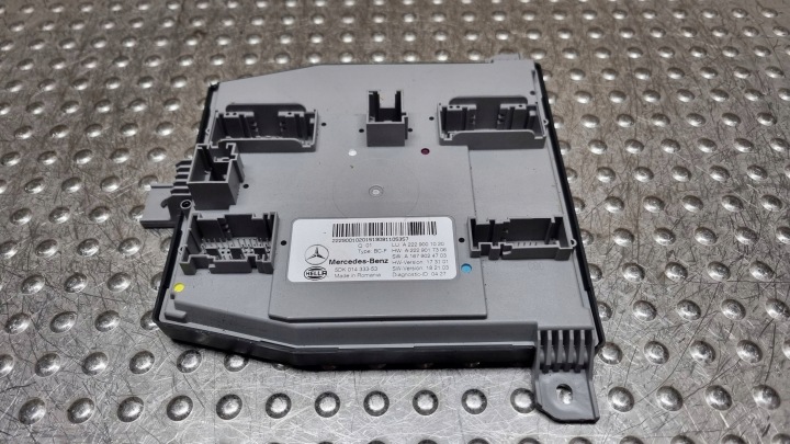 control unit KOMFORTU SAM A1679024703 MERCEDES W222 W166 X166 W213 W253 EQC