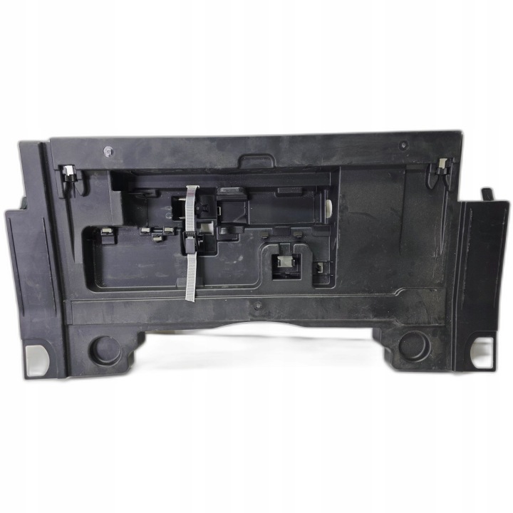 insert below mandatory vehicle equipment AUDI A5 8W SPORTBACK 8W8863373