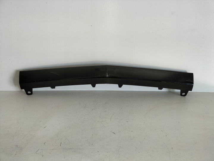 moulding cap of a bumper of the front front MERCEDES C KLASA W205 14- AMG