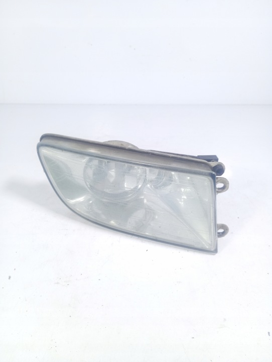 Skoda Octavia II 2 04-08 REFLEKTOR PRZECIWMGIELNY rechts vorne 1Z0941700