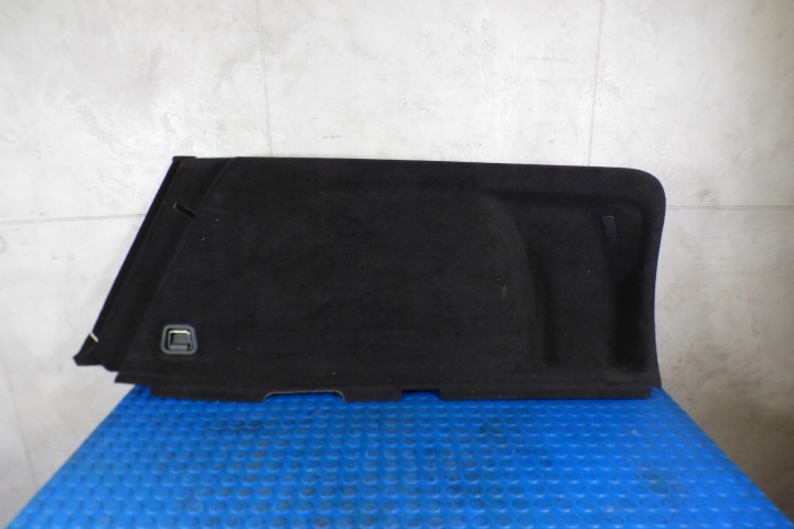 PANNELLO BAULE bagagliaio posteriore Destra 32131399 VOLVO V60 II 2018
