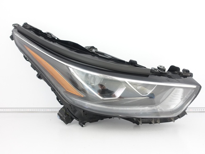 TOYOTA HIGHLANDER IV 4 XU70 19- FULL LED light right front EUROPA