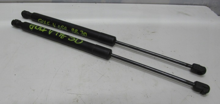 VW GOLF V 05R SILOWNIKI heckklappe Kofferraum KOMPLET