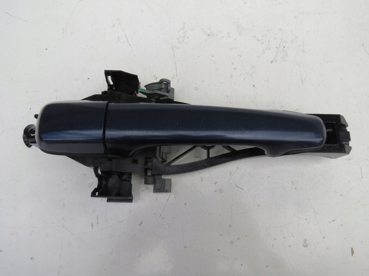 Poignée Externe Portière Droite Avant VOLVO V70 III 30784202 Kod lak. 498-46