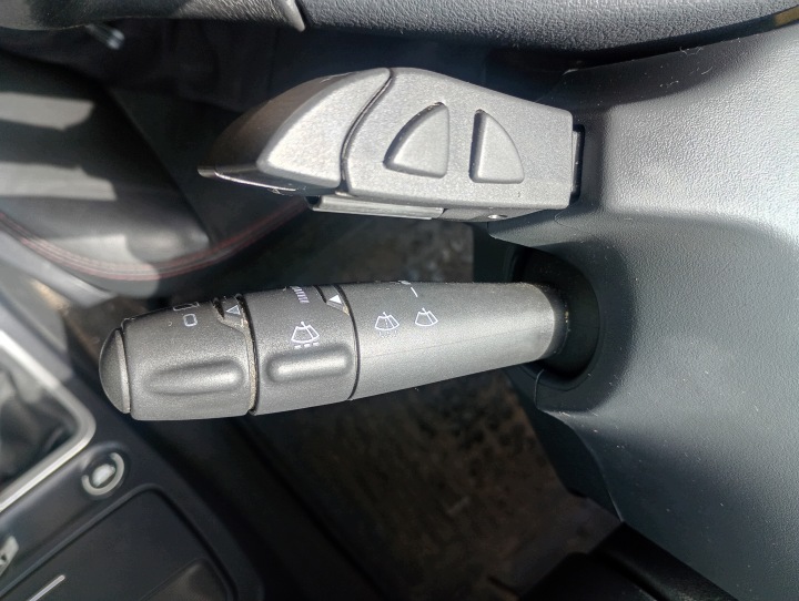 prepínač svetiel ZESPOLONY volantu Renault Espace IV 4 06-15 2.0 DCI