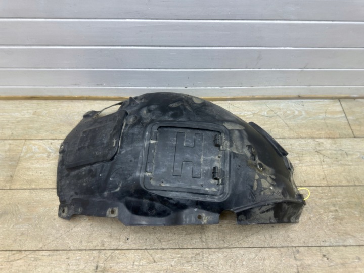 podblatník Ľavé predok BMW 3 F30 F31 7260725 7260699