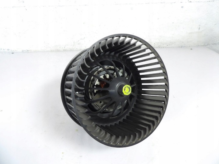 FORD FOCUS MK3 Réchauffement de l’air AV6N-18456-AA