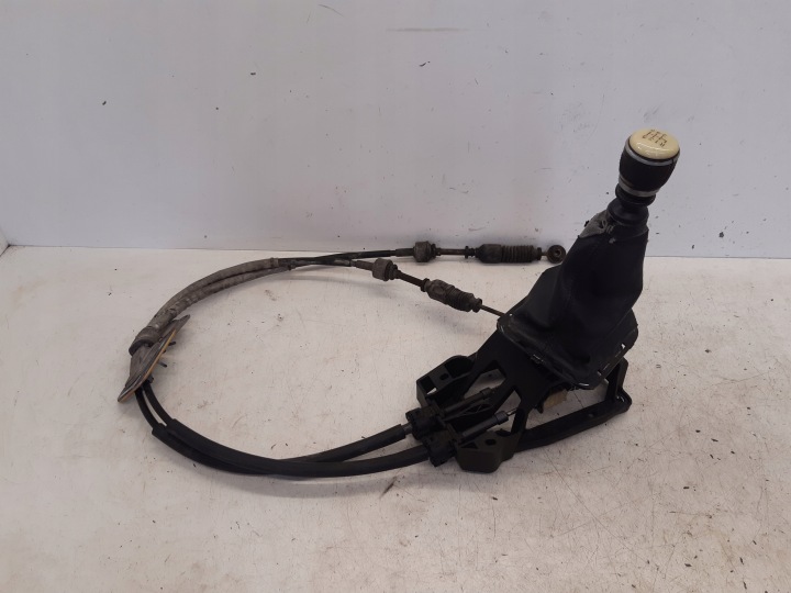 šalteblo kabeli 23155AA Toyota Avensis T25