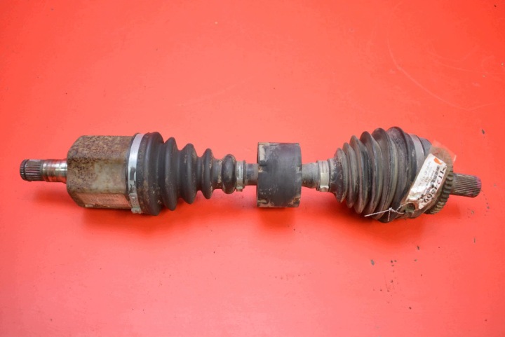 Antriebswelle links vorne AUTOMAT P30735129 VOLVO S60 1 und 2.5 T 210 KM LIFT 04-09