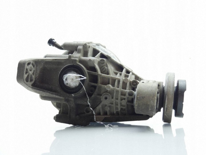 differential diff differential rear part JEEP GRAND CHEROKEE WK2 3.0 CRDI P68184737AB