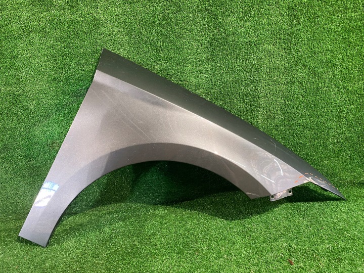 fender front right SEAT LEON III
