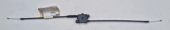 VOLKSWAGEN TOURAN et 1 Câble pour l’ouverture du capot PRZDNIEJ 1T3823531