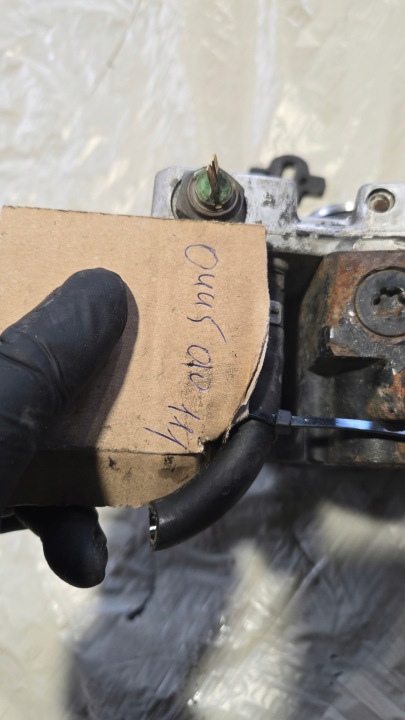 VOLVO XC90 S60 S80 V70 XC70 injection pump BOSCH 0445010111 30756125