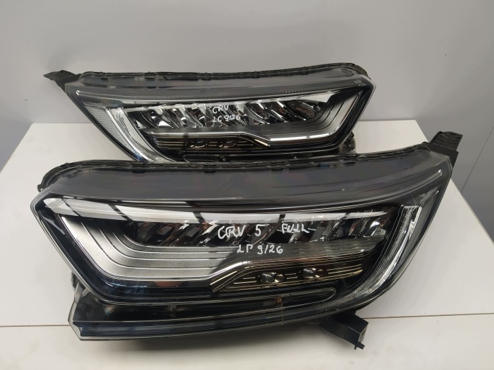 2018r + Honda CRV V reflektor light Full Led front right left original
