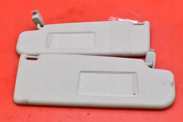 Blende Abdeckung PRZECIWSLONECZNA EU SEAT LEON 2 II LIFT 09-12