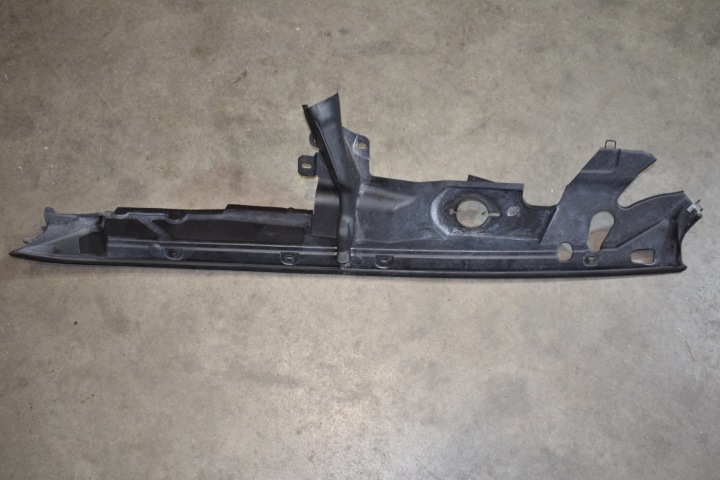perfect condition cover upper of a fender right BMW G01 G02 1