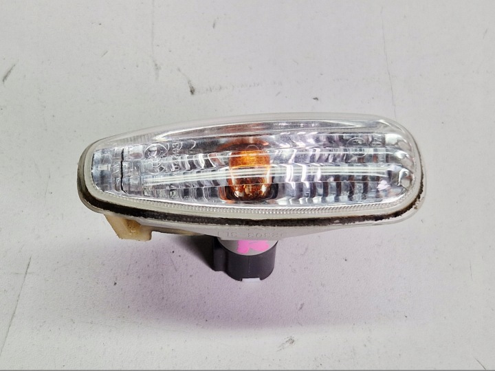 HYUNDAI I30 FRECCIA indicatore direzione Destra 92303-3L1