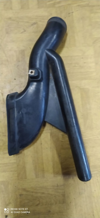 pipe air hose OPEL CORSA D 55557182 LAPACZ