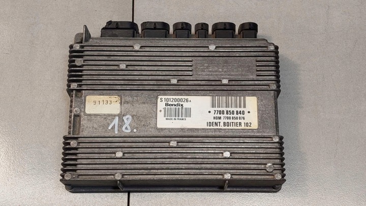 Centralina Motore RENAULT CLIO e 1.2 7700850840