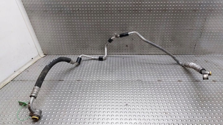 Conduit pieces tuyaux Climatisateur air conditionné 1K0820743AM VW GOLF V OCTAVIA II LEON II A3 8P 1.9 TDI