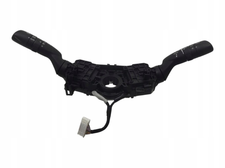 steering wheel levers and controls of the lights TOYOTA AYGO X 2022-2025