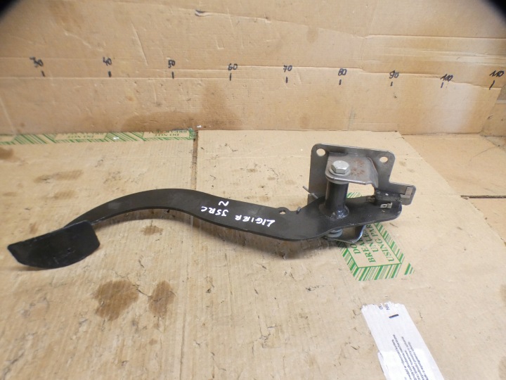 PEDAL pedale brzda GAZ LIGIER JS20 0.5 D 5 KM 05R