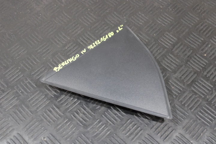 TROJKAT spoiler of a fender left 9825216180 CITROEN BERLINGO IV 4 2019