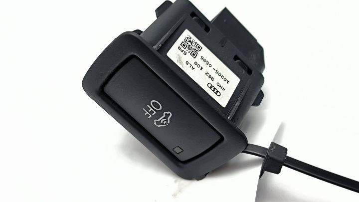 prekidač 4M0962109 alarm AUDI Q7 II 4M