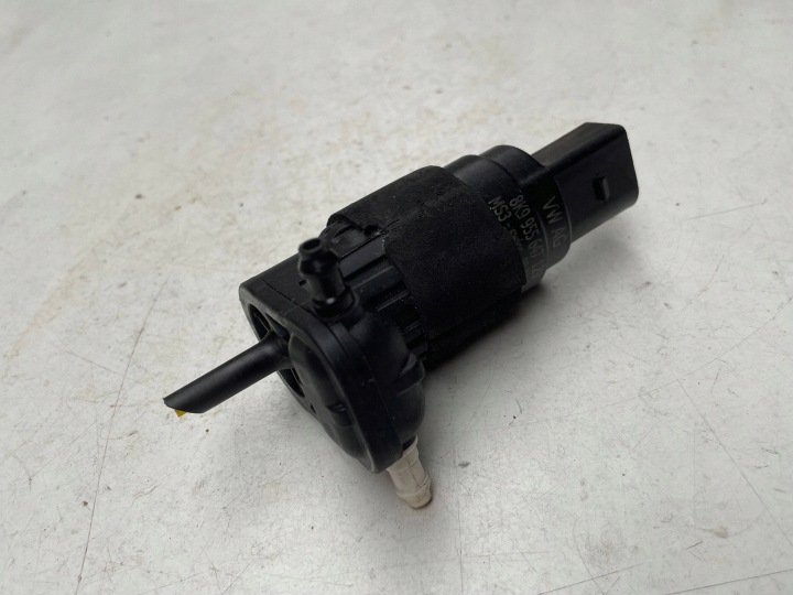 AUDI A4 A5 A6 Pompe Lave phare 8K9955647 !J