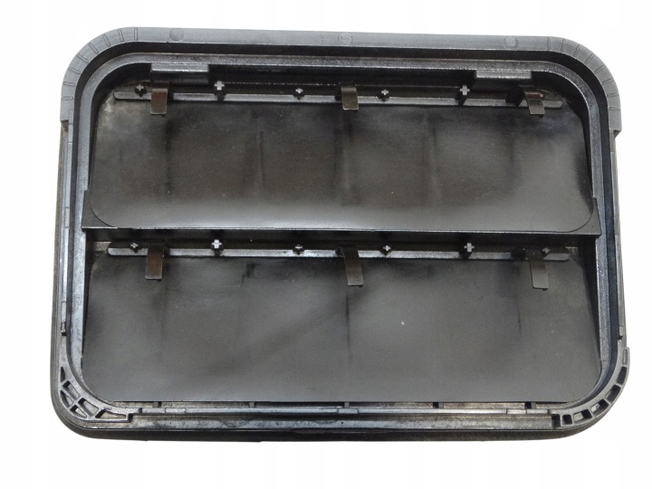rešetka WENTYLACYJNA branika stražnji dio CITROEN C4 III 2020R.- 9875506980