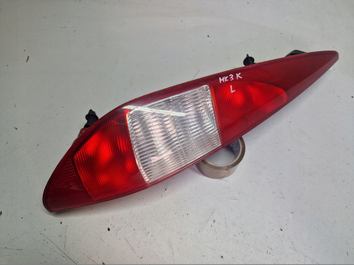 FORD MONDEO MK3 KOMBI light left rear part rear CALA LADNA 1S71-13405-C