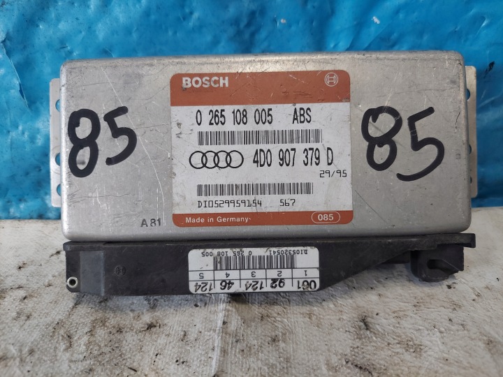 A4 B5 2.6 B 0265108005 kompjuter računalo ABS