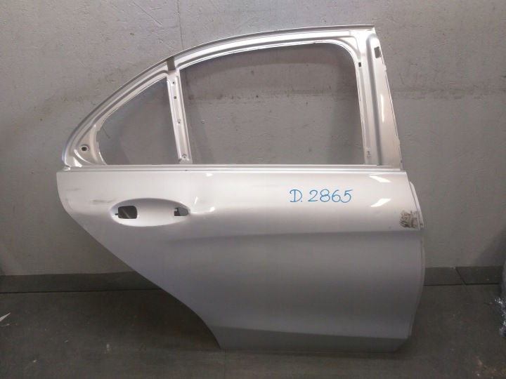 PORTIÈRE ARRIÈRE DROIT MERCEDES C KLASA W205 BERLINE