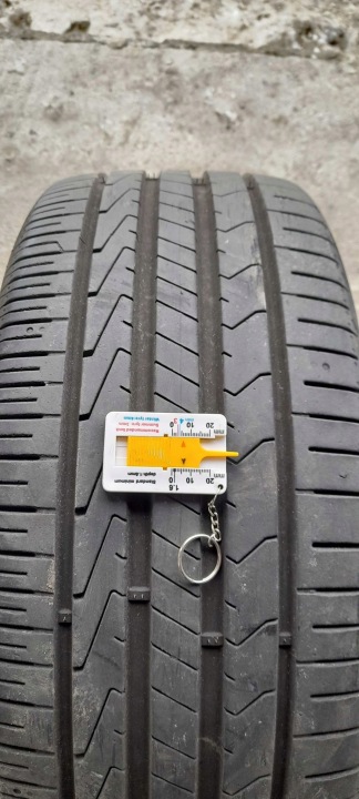 1x HANKOOK VENTUS PRIME 3 235/45R18 94V