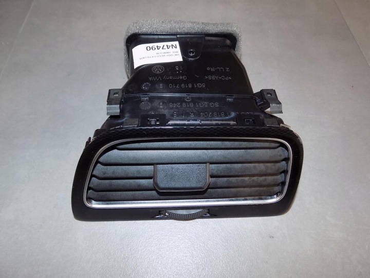 VW GOLF VII BOCCHETTA ARIA ANTERIORE 5G1819710B CARBON