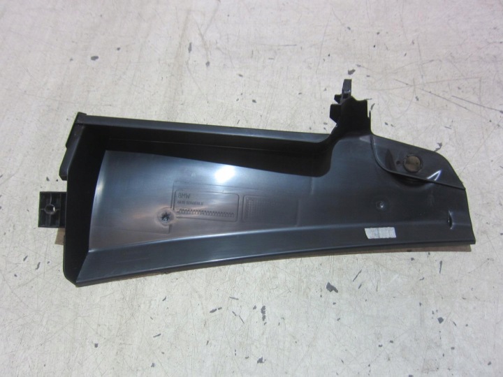 BMW 3 F30 F20 F36 F31 Griglia gocciolatoio copertura GREMBIALINA Copertura SCIANKI DZIALOWEJ 9246838