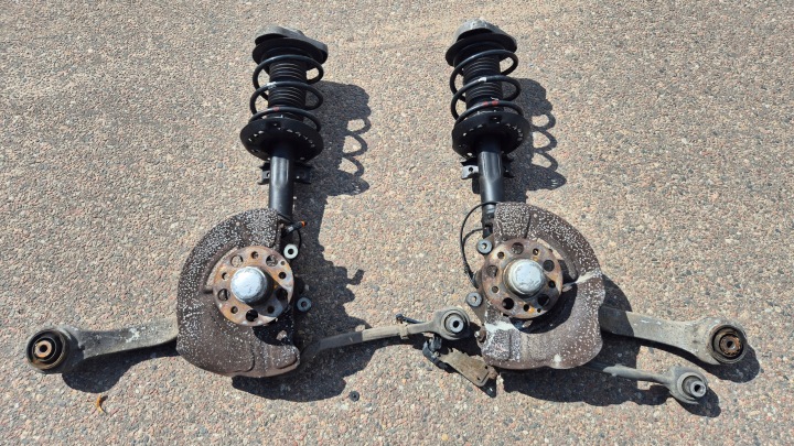 Achsschenkel Radnabe Radlager vorne vorne links Querlenker KOMPLET 21809 MERCEDES CLS W218