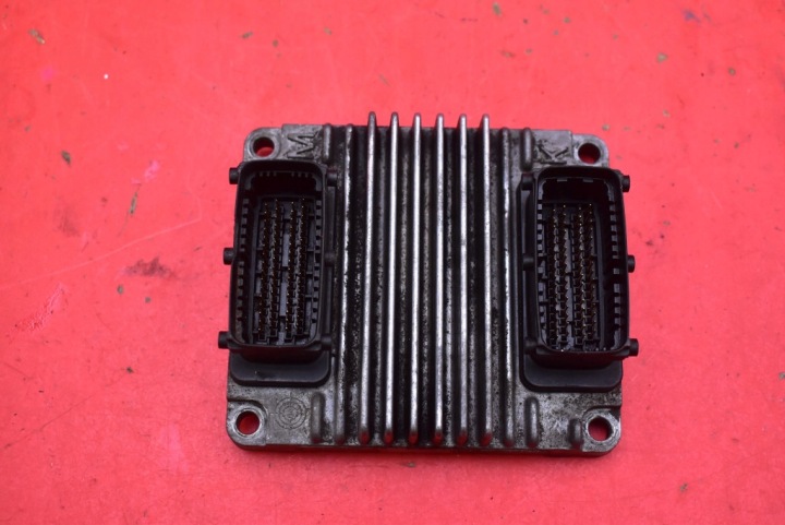 Bedienteil DES MOTORS 8972406221 OPEL COMBO C 1.7 D 65 KM 01-05 + PIN
