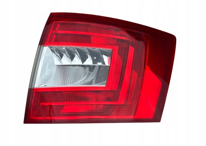 Feux phare Droit Arrière Arrière SKODA OCTAVIA III KOMBI 12- 5E9945096