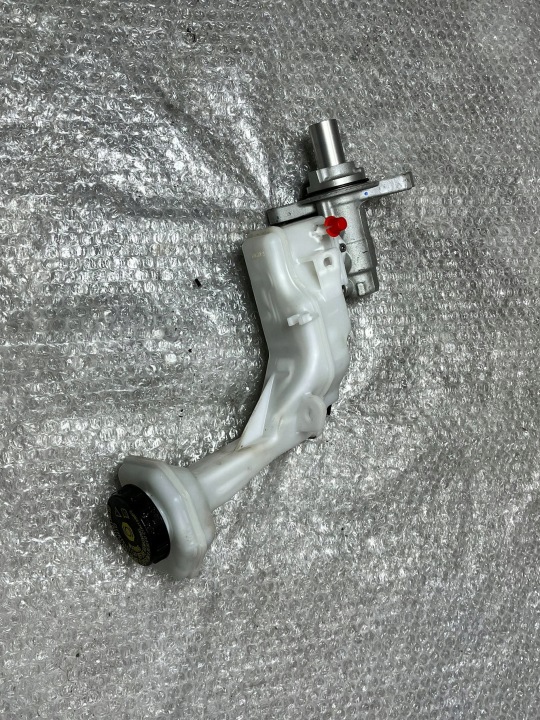 servo freno + serbatoio Nissan Qashqai 460104EH0A
